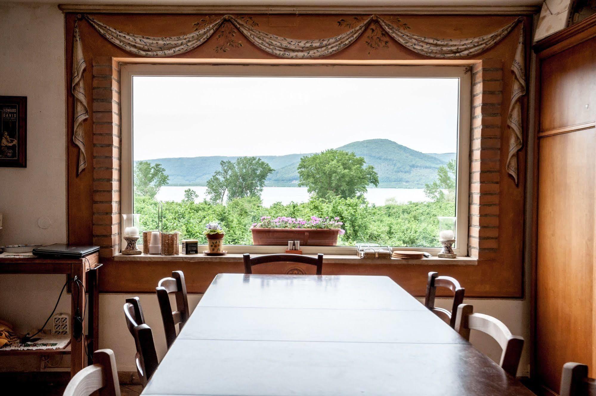 La Finestra Sul Lago Рончильоне Экстерьер фото